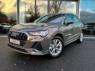 AUDI Q3 35 TDI 150 ch S line S tronic 7 occasion de 2022 en vente à Rodez