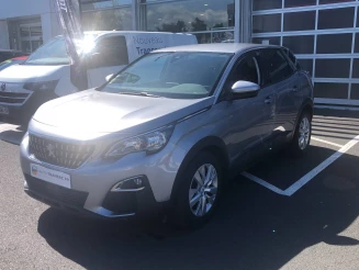 PEUGEOT 3008 3008 BlueHDi 130ch S&S BVM6 Active Business 5p occasion de 2019 en vente à Aurillac