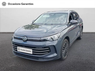 VOLKSWAGEN Tiguan Tiguan 2.0 TDI 150ch DSG7 Elegance 5p occasion de 2024 en vente à Rodez
