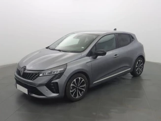 RENAULT Clio Clio TCe 90 Techno 5p occasion de 2024 en vente à Rodez