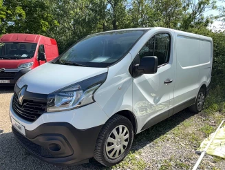 RENAULT Trafic Combi TRAFIC FGN L1H1 1000 KG DCI 145 ENERGY E6 GRAND CONFORT 4p occasion de 2019 en vente à Rodez