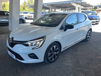 RENAULT Clio Clio E-Tech full hybrid 145 Evolution 5p occasion de 2023 en vente à Rodez