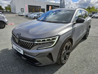 RENAULT Espace Espace E-Tech full hybrid 200 GSR2 esprit Alpine 5p occasion de 2025 en vente à Lavaur