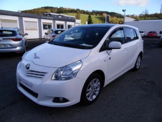 TOYOTA Verso 126 D-4D FAP Active 5 places 2012 occasion de 2012 en vente à Aurillac