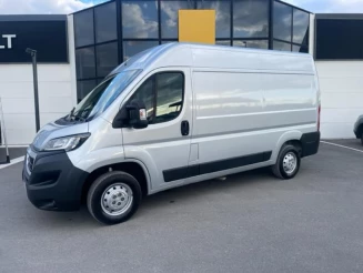 PEUGEOT Boxer Fg VUL 330 L2H2 2.2 BlueHDi S&S 140ch Premium occasion de 2021 en vente à Rodez